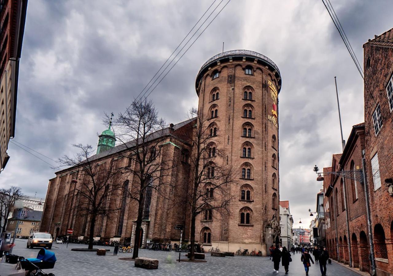 Spacious Tivoli Gardens Apartment W 3 Bedrooms コペンハーゲン エクステリア 写真