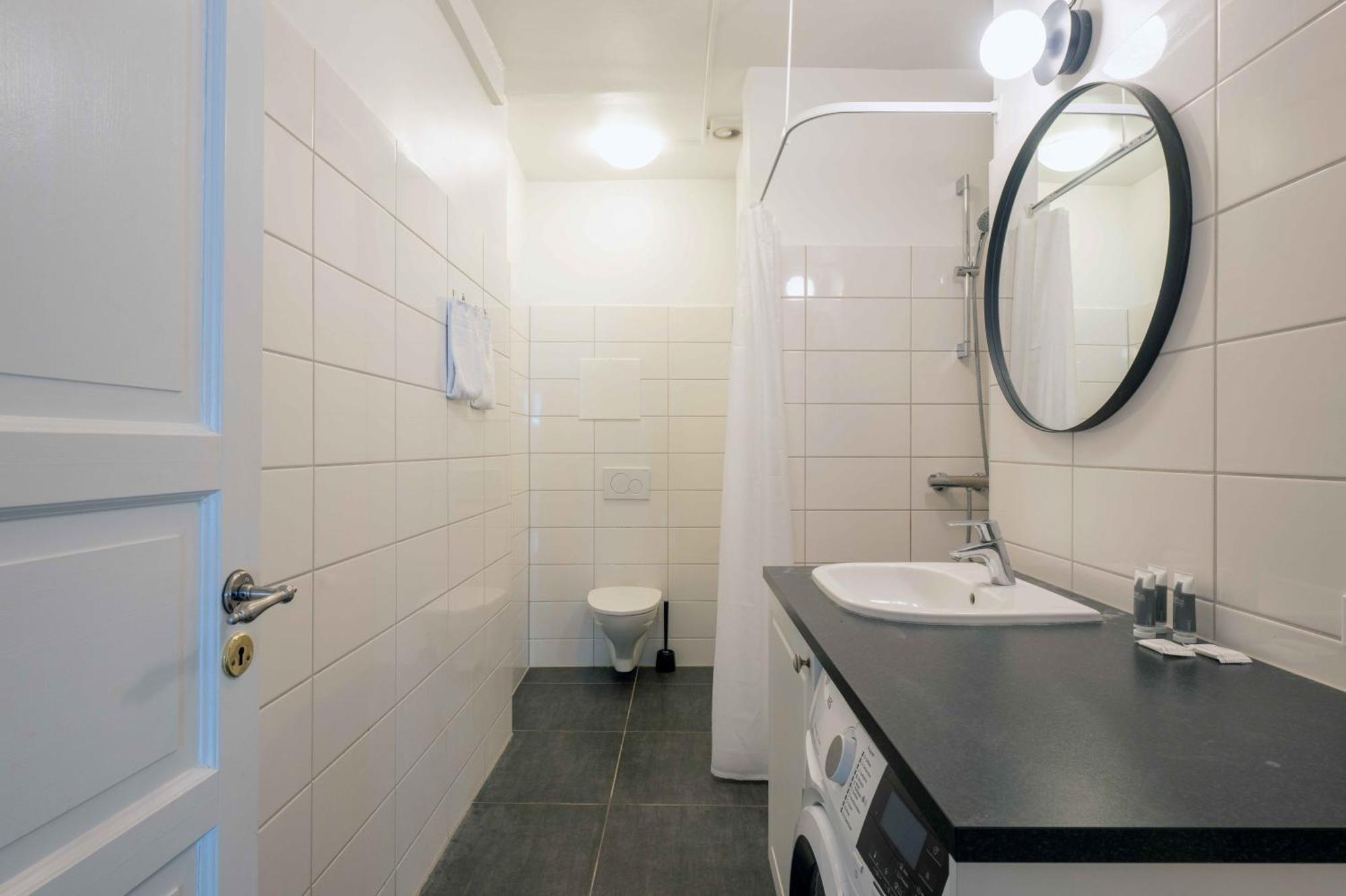 Spacious Tivoli Gardens Apartment W 3 Bedrooms コペンハーゲン エクステリア 写真