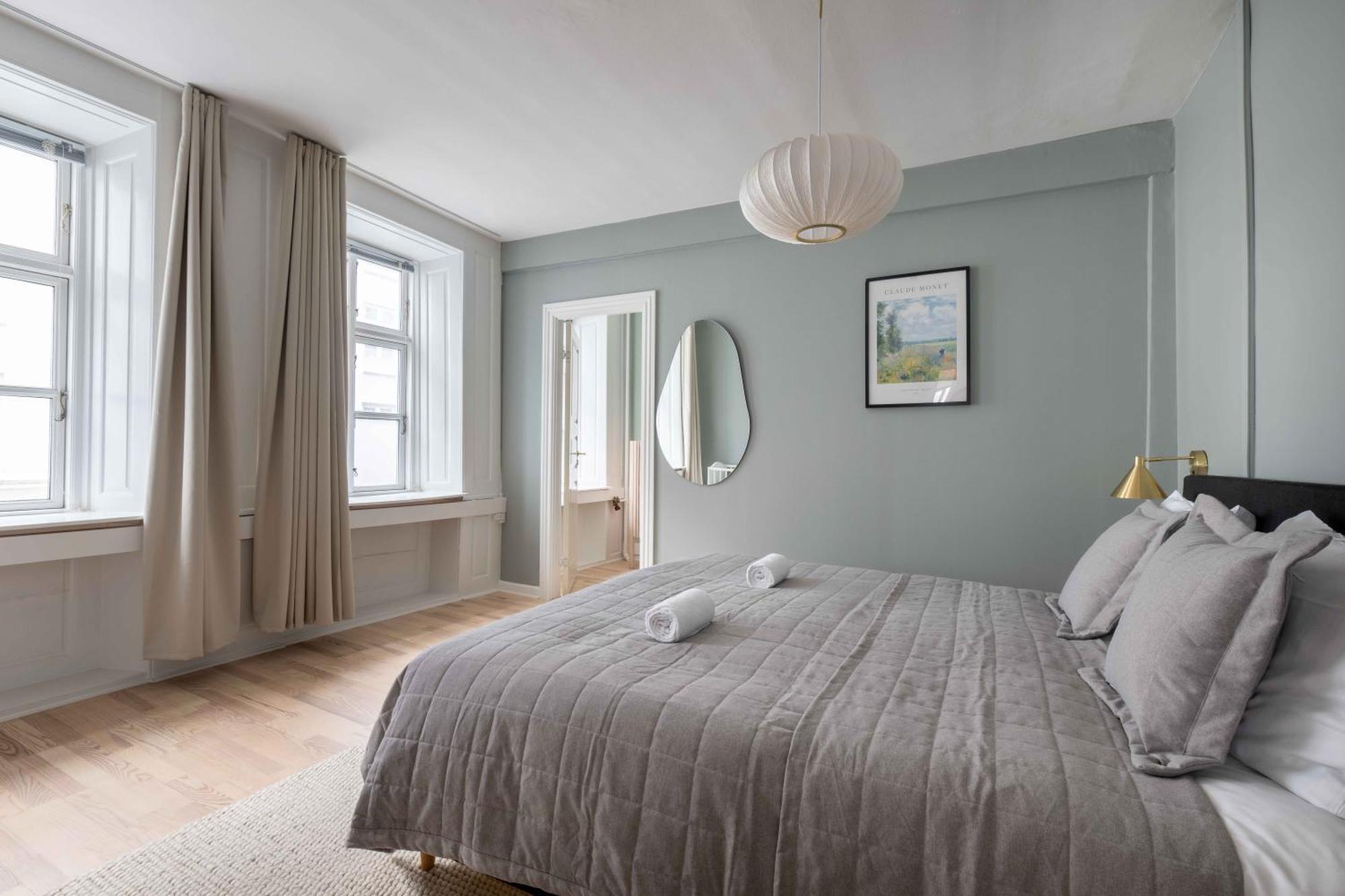 Spacious Tivoli Gardens Apartment W 3 Bedrooms コペンハーゲン エクステリア 写真