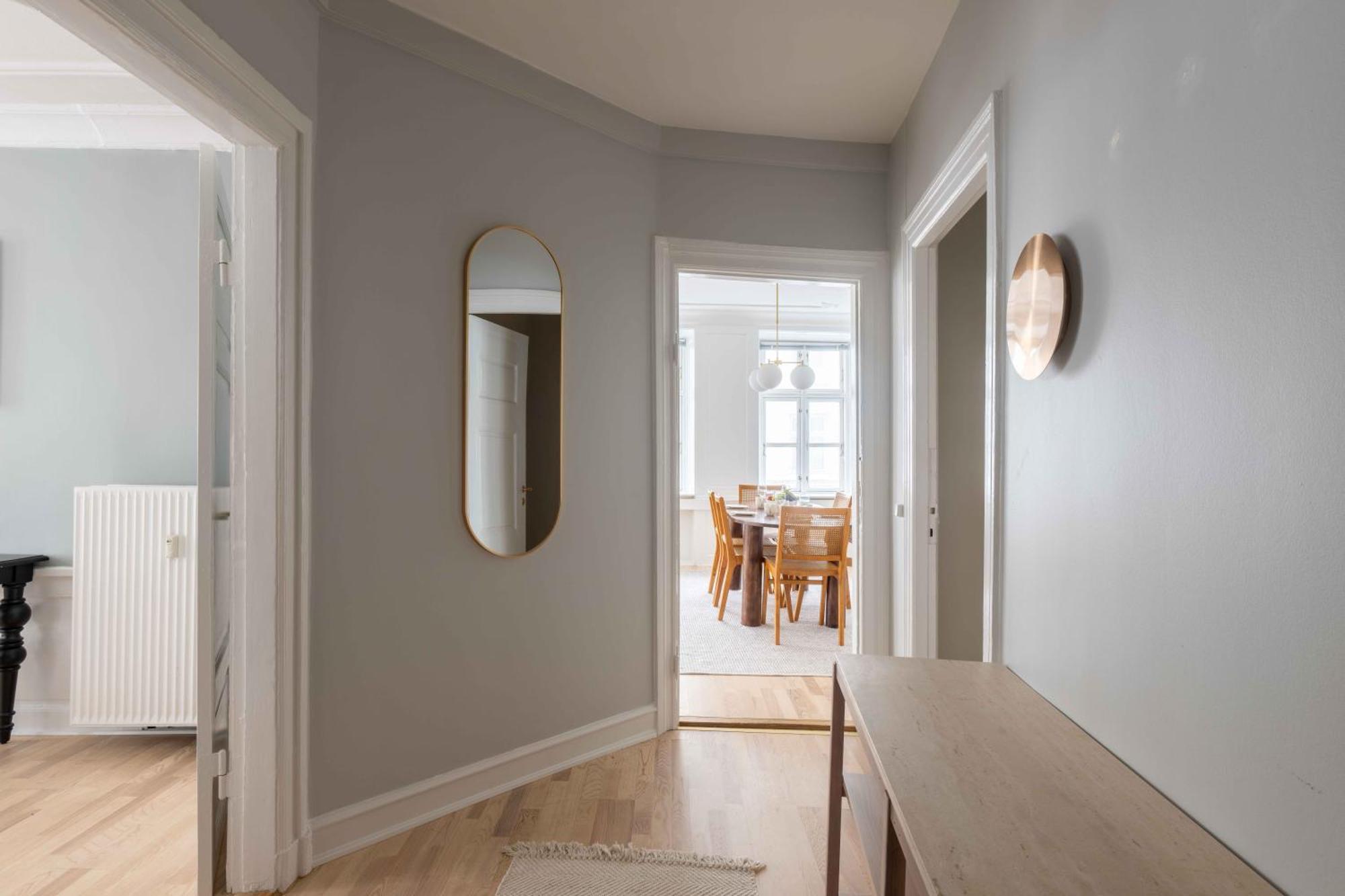 Spacious Tivoli Gardens Apartment W 3 Bedrooms コペンハーゲン エクステリア 写真