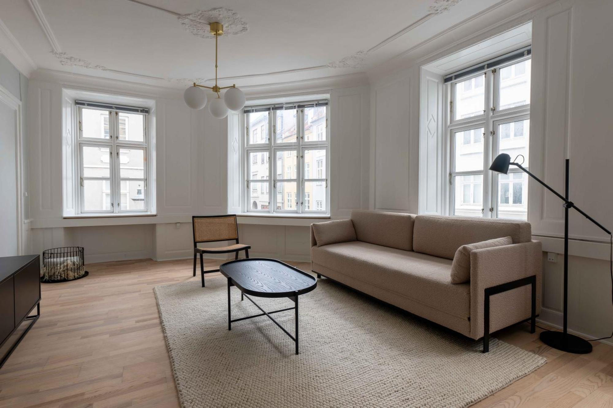 Spacious Tivoli Gardens Apartment W 3 Bedrooms コペンハーゲン エクステリア 写真